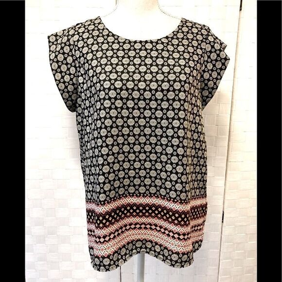 Sweet Rain boho top Medium - Picture 2 of 7